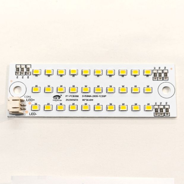 Source LED I15562S – 6W, 550 lumen, 2700K pour GlowGo 4603
